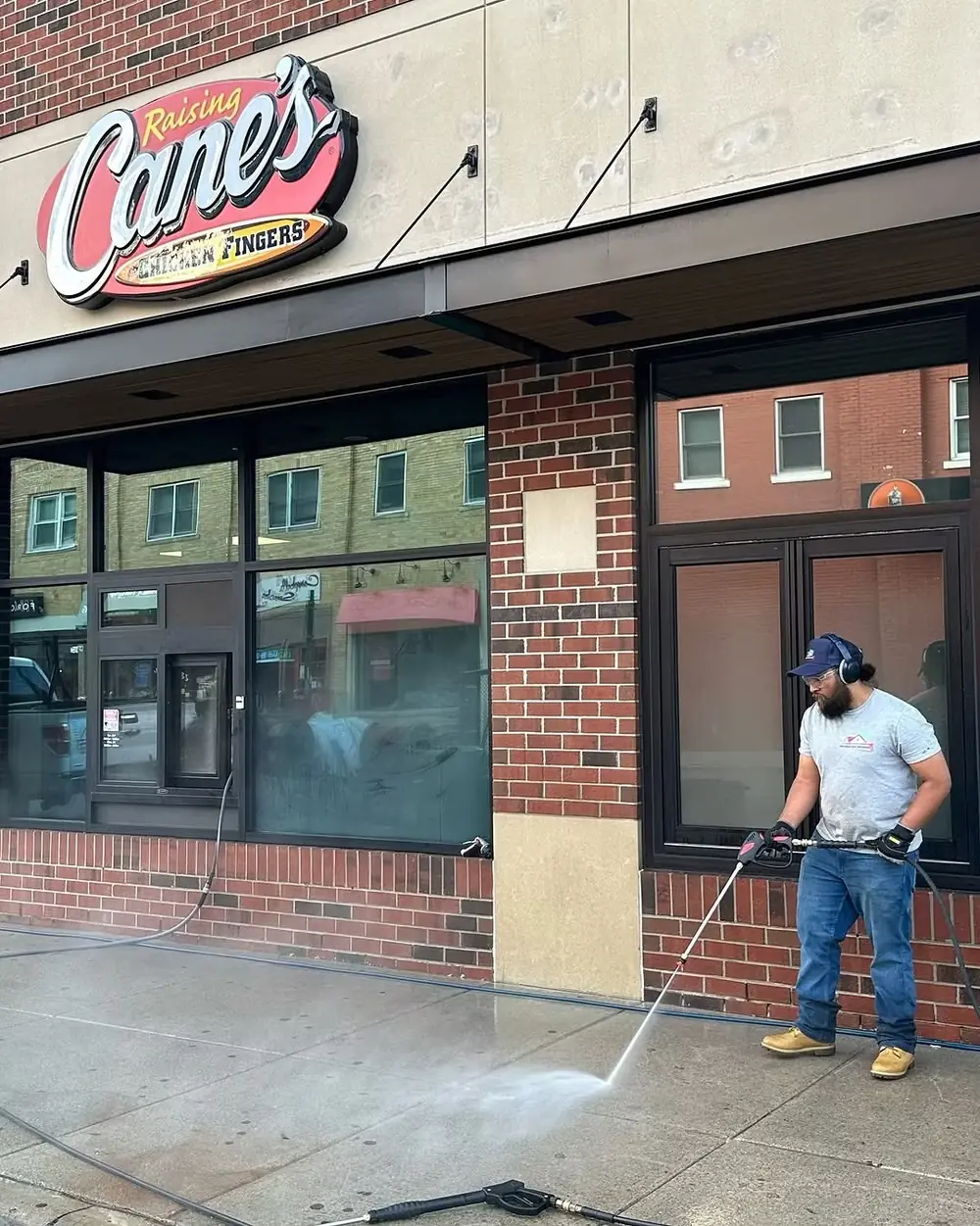 Storefront exterior cleaning for a local business in Holt, MI